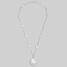 Load image into Gallery viewer, Shell And Starfish Station Chain Necklace