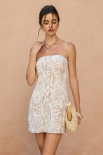 Load image into Gallery viewer, Tropical Leaf Button Placket Strapless Mini Dress