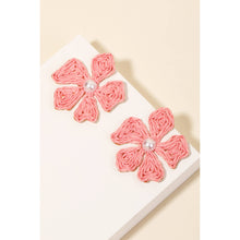 Load image into Gallery viewer, Straw Flower Post Earrings
