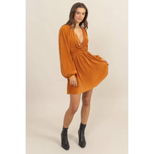 Load image into Gallery viewer, V-neck Pleated Backless Dress