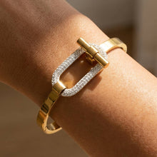 Load image into Gallery viewer, Stainless Steel Pave Crystal Link Toggle Bracelet