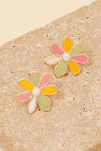 Load image into Gallery viewer, Epoxy Flower Stud Earrings