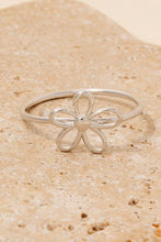 Load image into Gallery viewer, Wire Flower Dainty Band Ring
