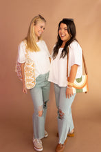 Load image into Gallery viewer, Flare Jeans