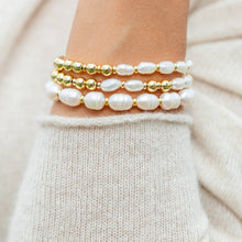 Load image into Gallery viewer, Pearl Obsession Stretch Bracelet