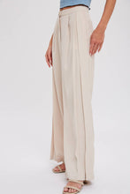 Load image into Gallery viewer, Pintuck Wide Leg Pants