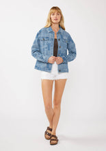 Load image into Gallery viewer, Denim Patch Jacket