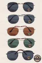 Load image into Gallery viewer, Polarized Aviator Sunglasses