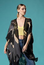 Load image into Gallery viewer, Sweeping Floral Kimono