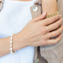 Load image into Gallery viewer, Pearl Obsession Stretch Bracelet