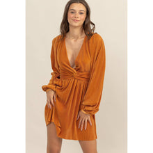 Load image into Gallery viewer, V-neck Pleated Backless Dress