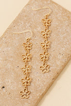Load image into Gallery viewer, Flower Dangle Earrings