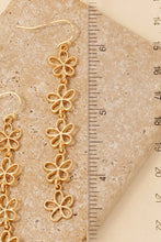 Load image into Gallery viewer, Flower Dangle Earrings