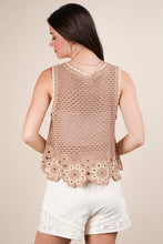Load image into Gallery viewer, Floral Crochet Top
