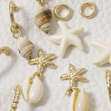 Load image into Gallery viewer, Sea Shell And Pearl Multi Pair Earrings Set
