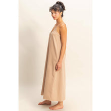 Load image into Gallery viewer, V-Neck Loose Maxi Dress
