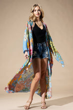 Load image into Gallery viewer, Madelin Kimono
