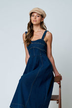 Load image into Gallery viewer, SWEETHEART CORSET SEAM DETAIL DENIM MIDI DRESS
