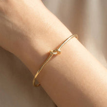 Load image into Gallery viewer, Metallic Knot Cuff Bracelet
