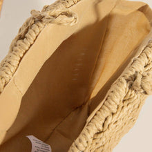 Load image into Gallery viewer, Straw Braided Seashell Bag
