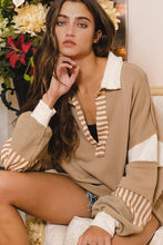 Load image into Gallery viewer, French Terry Knit Color-block Collared Loose Fit Top
