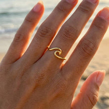 Load image into Gallery viewer, Wave Cutout Adjustable Ring
