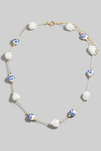 Load image into Gallery viewer, Pearl And Floral Ceramic Ball Necklace
