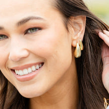 Load image into Gallery viewer, Trending Teardrop Stud Earrings
