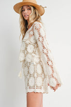 Load image into Gallery viewer, Crochet Cropped Long Sleeve Top
