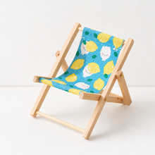 Load image into Gallery viewer, CouldNook Mini Foldable Beach Lounge Chair Phone Stand - Desk Phone
