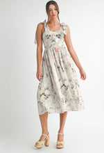 Load image into Gallery viewer, Floral Midi Dress
