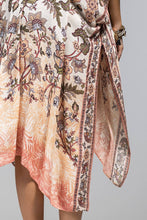 Load image into Gallery viewer, Shalimar Floral Kimono
