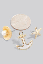 Load image into Gallery viewer, Shell And Pearl Ocean Theme Stud Earrings
