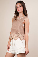 Load image into Gallery viewer, Floral Crochet Top
