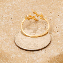 Load image into Gallery viewer, Cz Fern Wrap Open Band Ring
