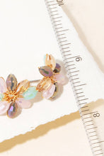 Load image into Gallery viewer, Beaded Flower Stud Earrings
