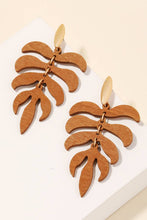 Load image into Gallery viewer, Tiered Wood Texture Monstera Drop Earrings
