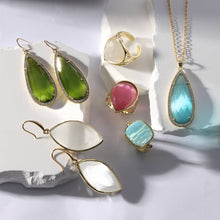 Load image into Gallery viewer, Shimmer Stone Pendant Necklace
