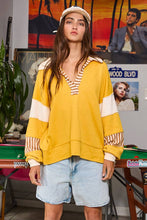 Load image into Gallery viewer, French Terry Knit Color-block Collared Loose Fit Top

