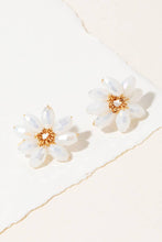 Load image into Gallery viewer, Beaded Flower Stud Earrings
