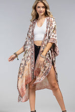 Load image into Gallery viewer, Shalimar Floral Kimono
