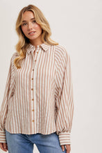 Load image into Gallery viewer, Striped Oversized Shirt
