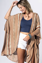 Load image into Gallery viewer, Tan Canyon Border Kimono
