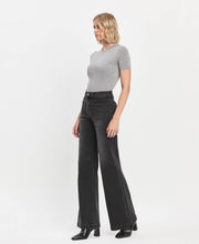 Load image into Gallery viewer, HIGH RISE PATCH POCKET BLACK WIDE TROUSER JEANS
