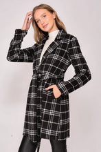 Load image into Gallery viewer, Plaid Print Open Front Cozy Coat
