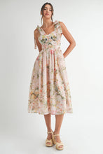 Load image into Gallery viewer, Floral Midi Dress

