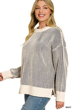 Load image into Gallery viewer, Two Tone Crewneck Sweater
